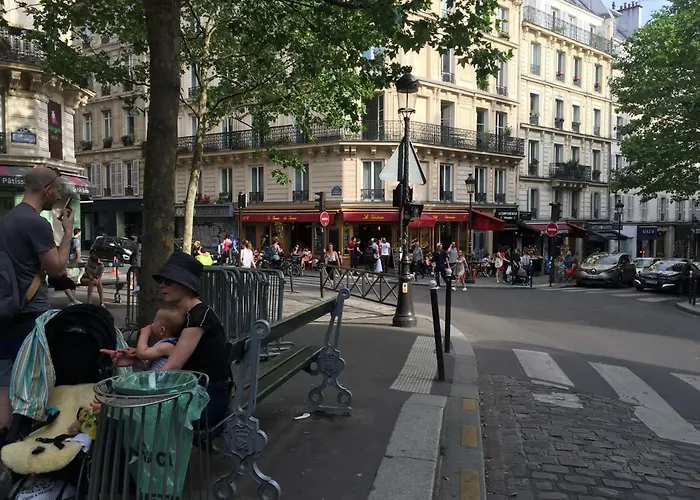 Sur Cour * Parigi